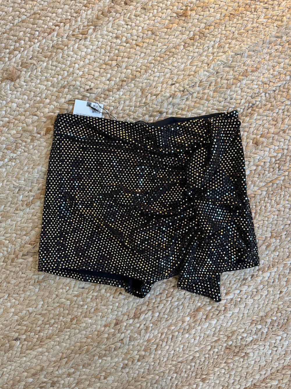 Zara NWT mini Black & Gold Sparkle Skort